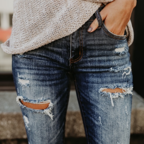 KanCan | Distressed Skinny Jeans - Picture 3 of 6